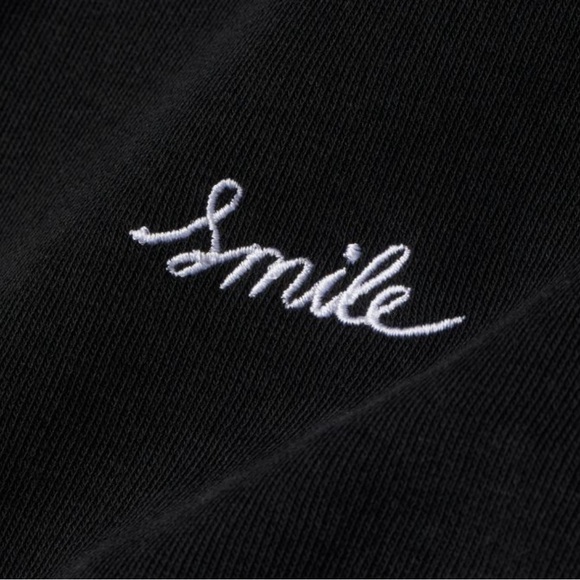 Divided Embroidered Smile Script Cropped Crewneck Sweatshirt Black Size XS - Picture 5 of 9